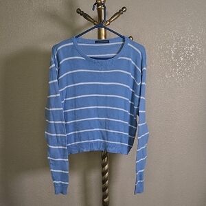 Brandy Melville Light Blue and White Knit Top